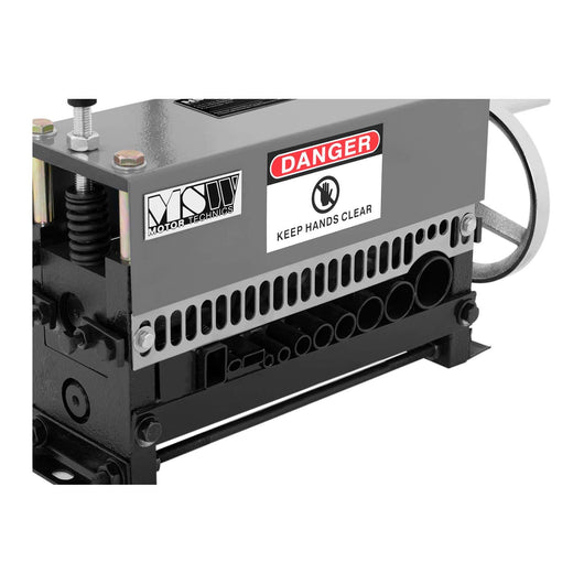 La macchina spelafili manuale 11 supporta cavi adatti di diametro 1,5 – 38 mm 14_0006265