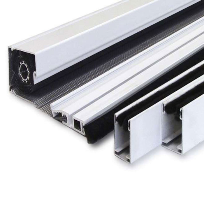 Zanzariera a Rullo Avvolgibile Verticale per Finestra SLIM Riducibile