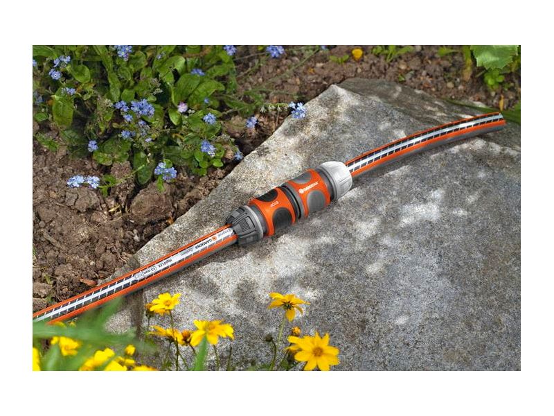 Giunto per prolunga tubi da giardino resistente al gelo