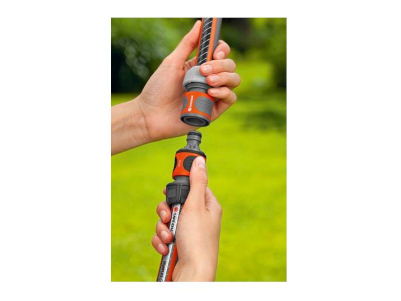 Giunto per prolunga tubi da giardino resistente al gelo