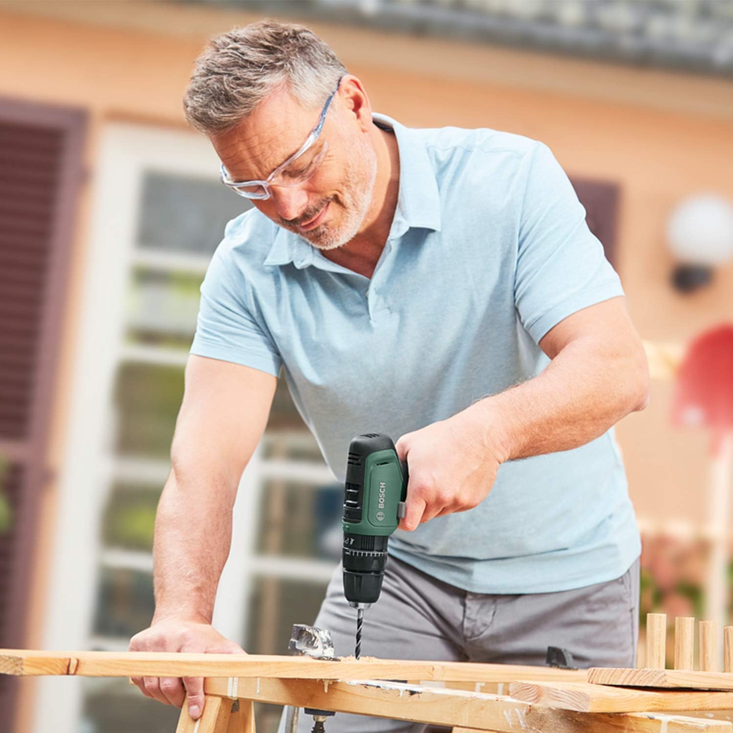 TRAPANO BOSCH BATTERIA LITIO 12V. 2 VEL. EASYIMPACT 1200 + VALIGETTA