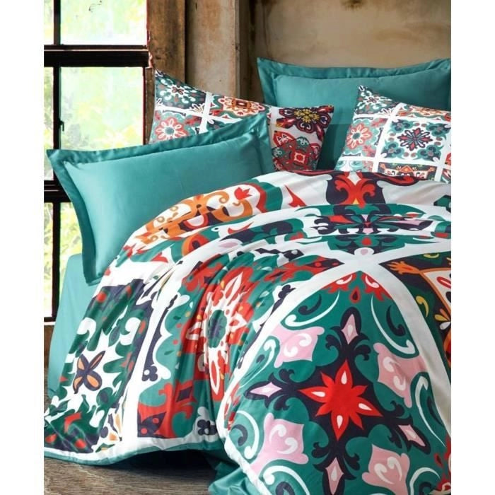 Completo letto - 1 copripiumino 220 x 240 cm + 2 federe 60 x 60 cm - 100% poliestere microsatin - Verde