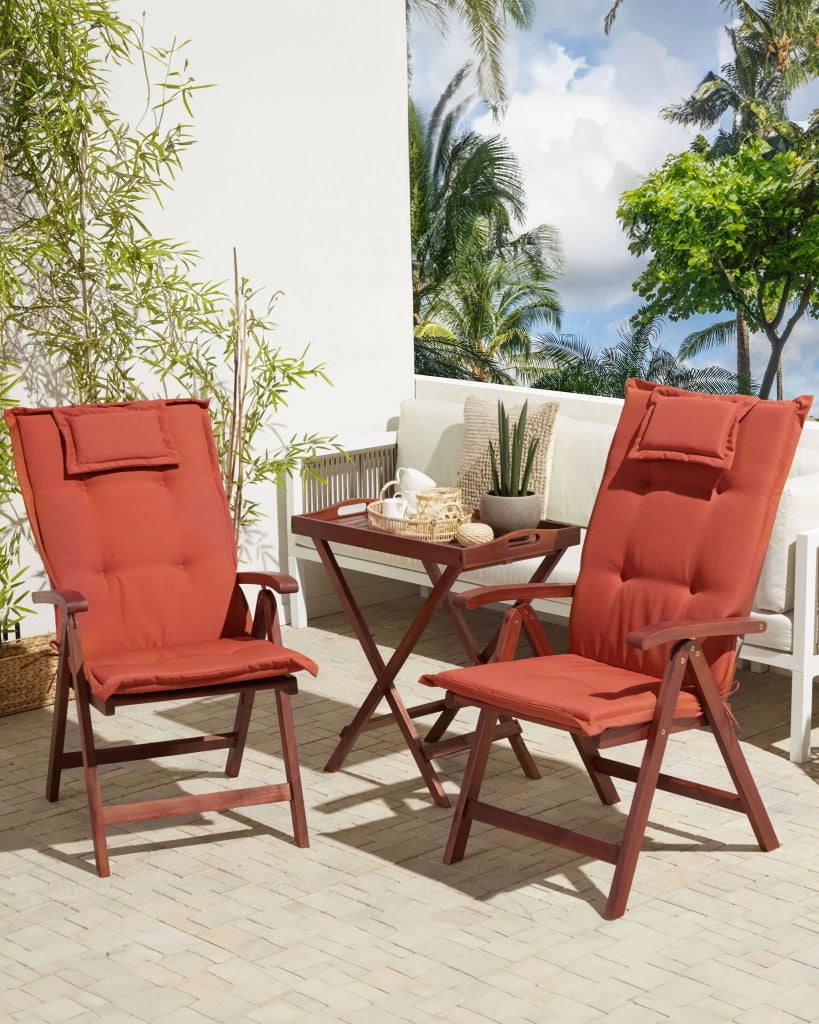 Set di 2 sedie da giardino in legno di acacia cuscino rosso regolabile pieghevole per esterni in stile rustico country