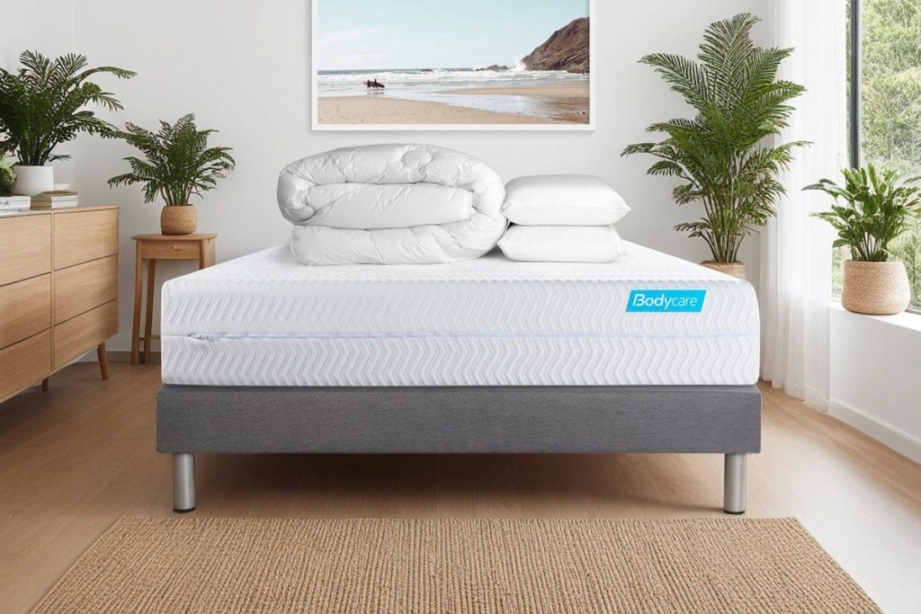 Pacchetto letto completo - Materasso 140x190cm + Box spring con doghe (kit) + 2 cuscini + Piumino - Biocare