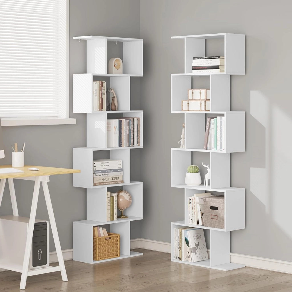 Libreria Verticale a 6 Livelli, 6 Scomparti a Giorno, Scaffale Salvaspazio Bianco, per Camera da Letto, Studio, Ufficio, Soggiorno, Forma di S, in Legno, SK044ws