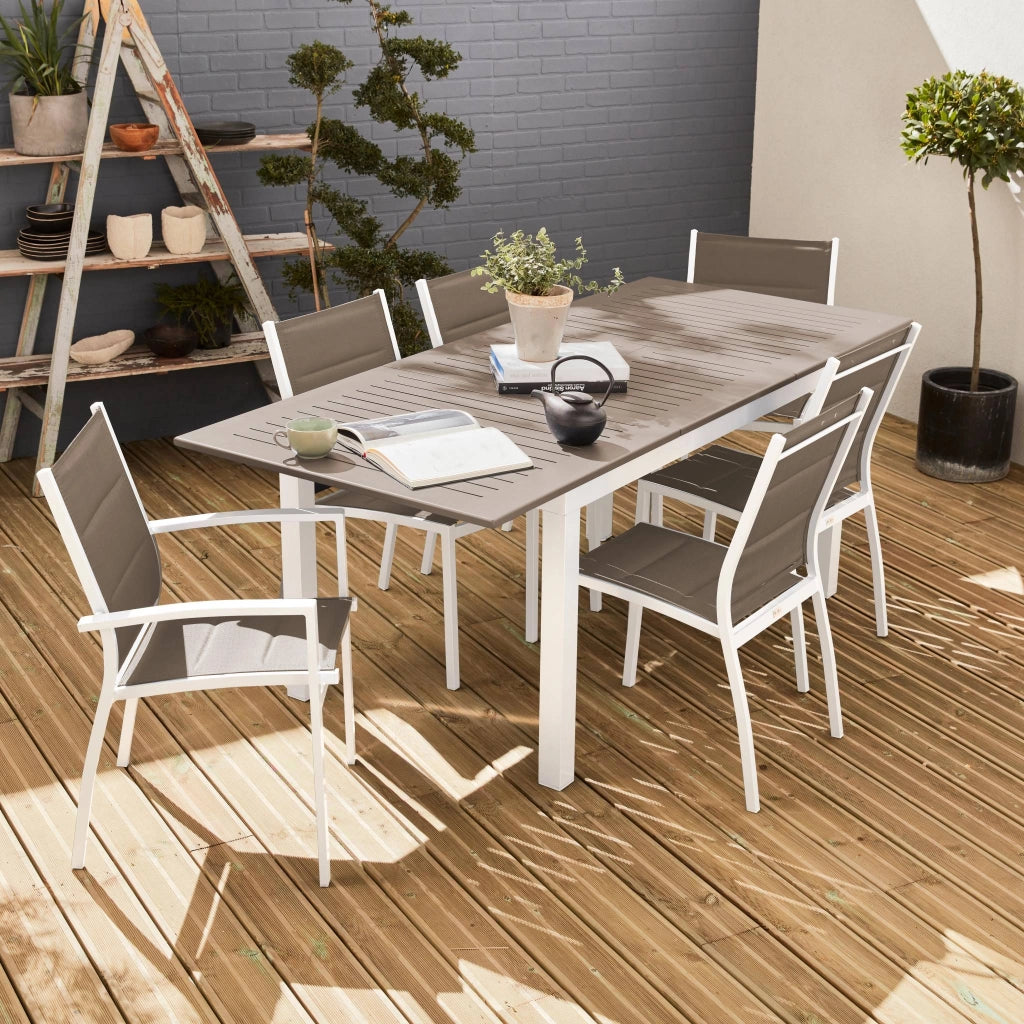 Set tavolo da giardino allungabile in alluminio con 6 sedie, bianco