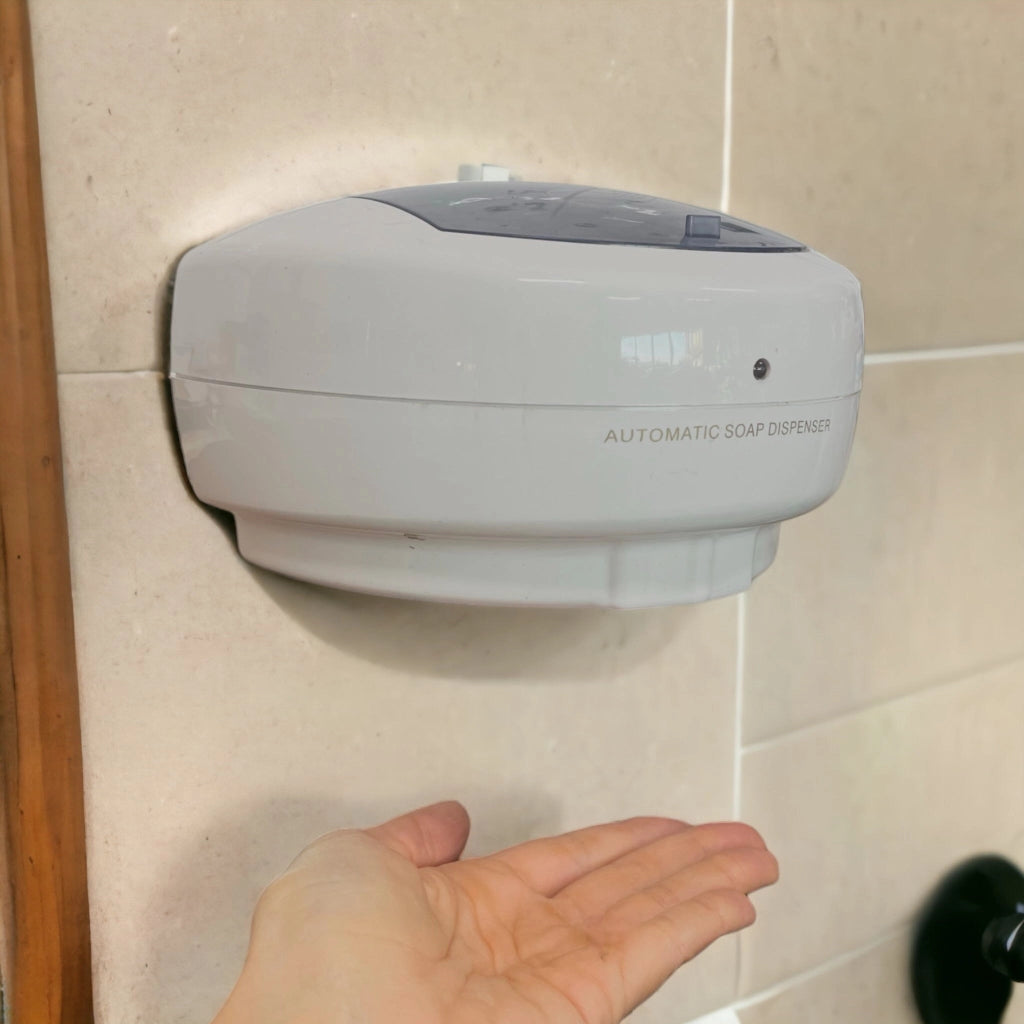 Dispenser erogatore automatico per sapone liquidi igenizzante a muro con sensore fotocellula