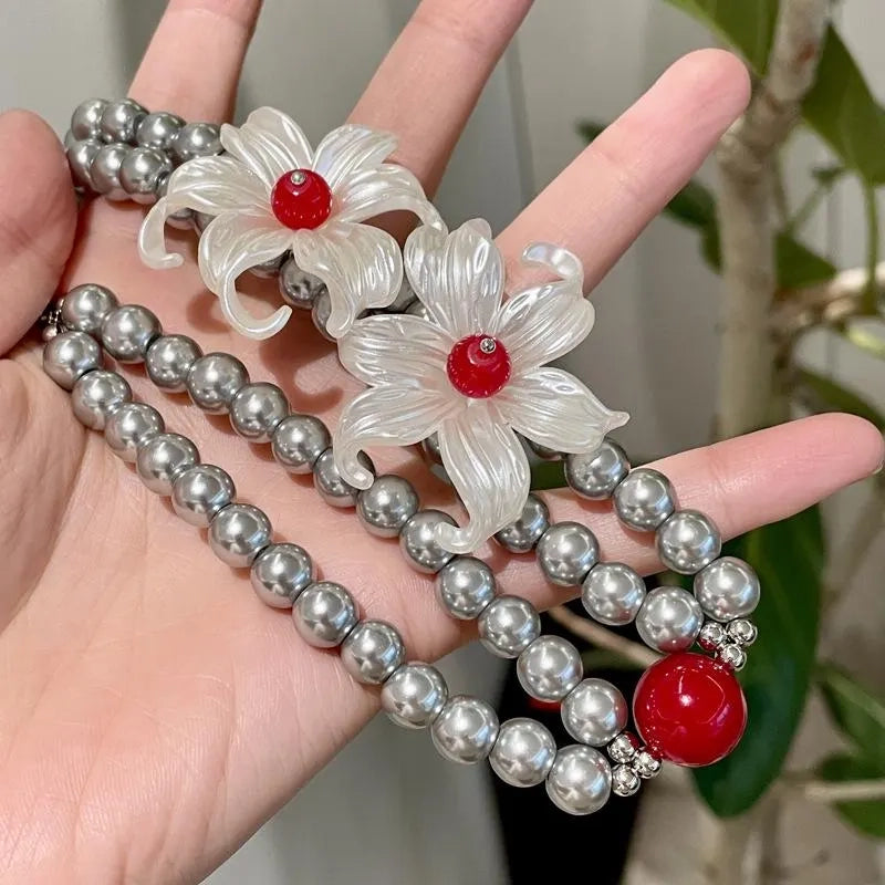 Collana vintage con fiore bianco e perla d'argento, regalo di Natale o compleanno.