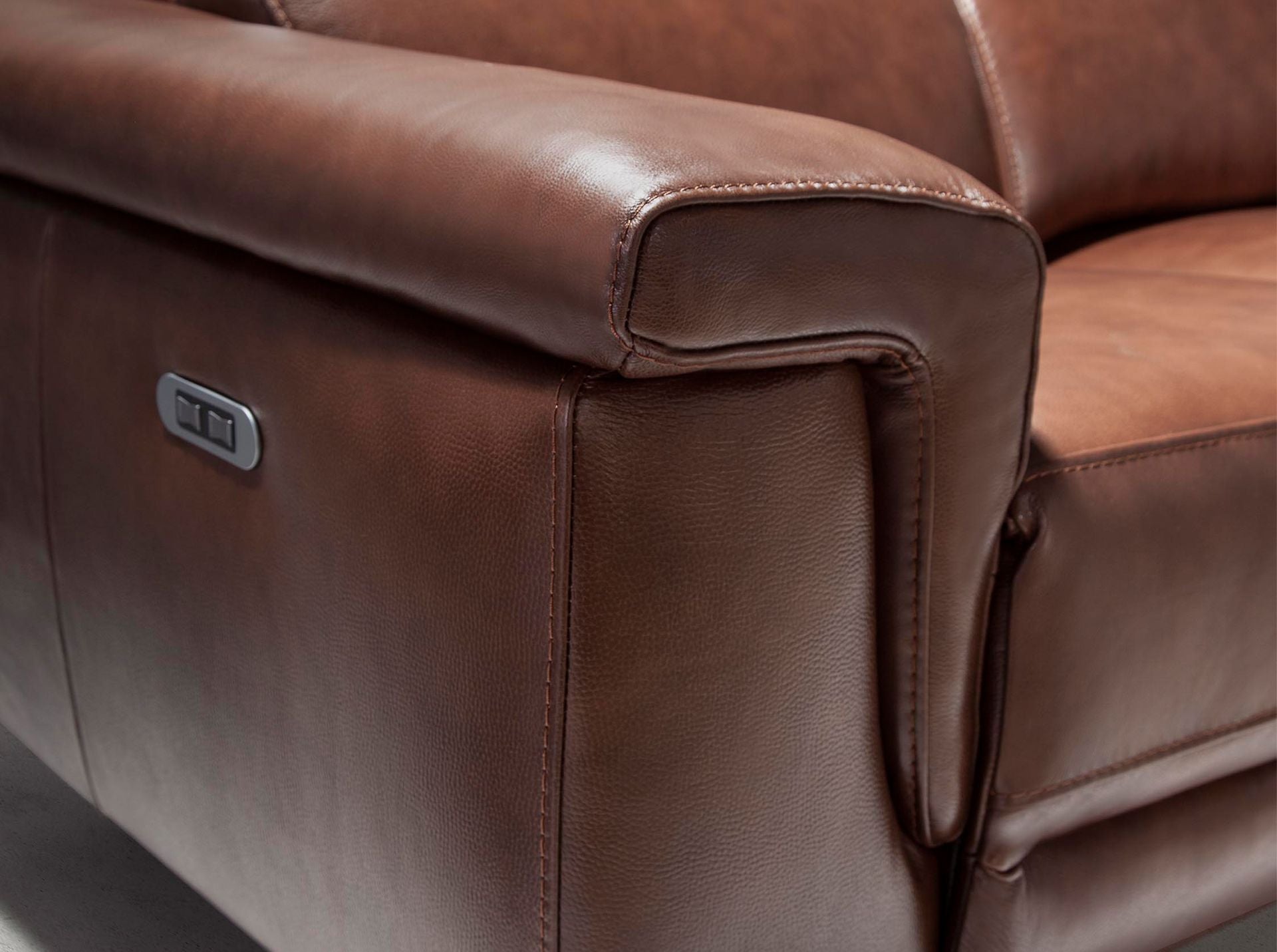 Divano relax a 2 posti in pelle marrone