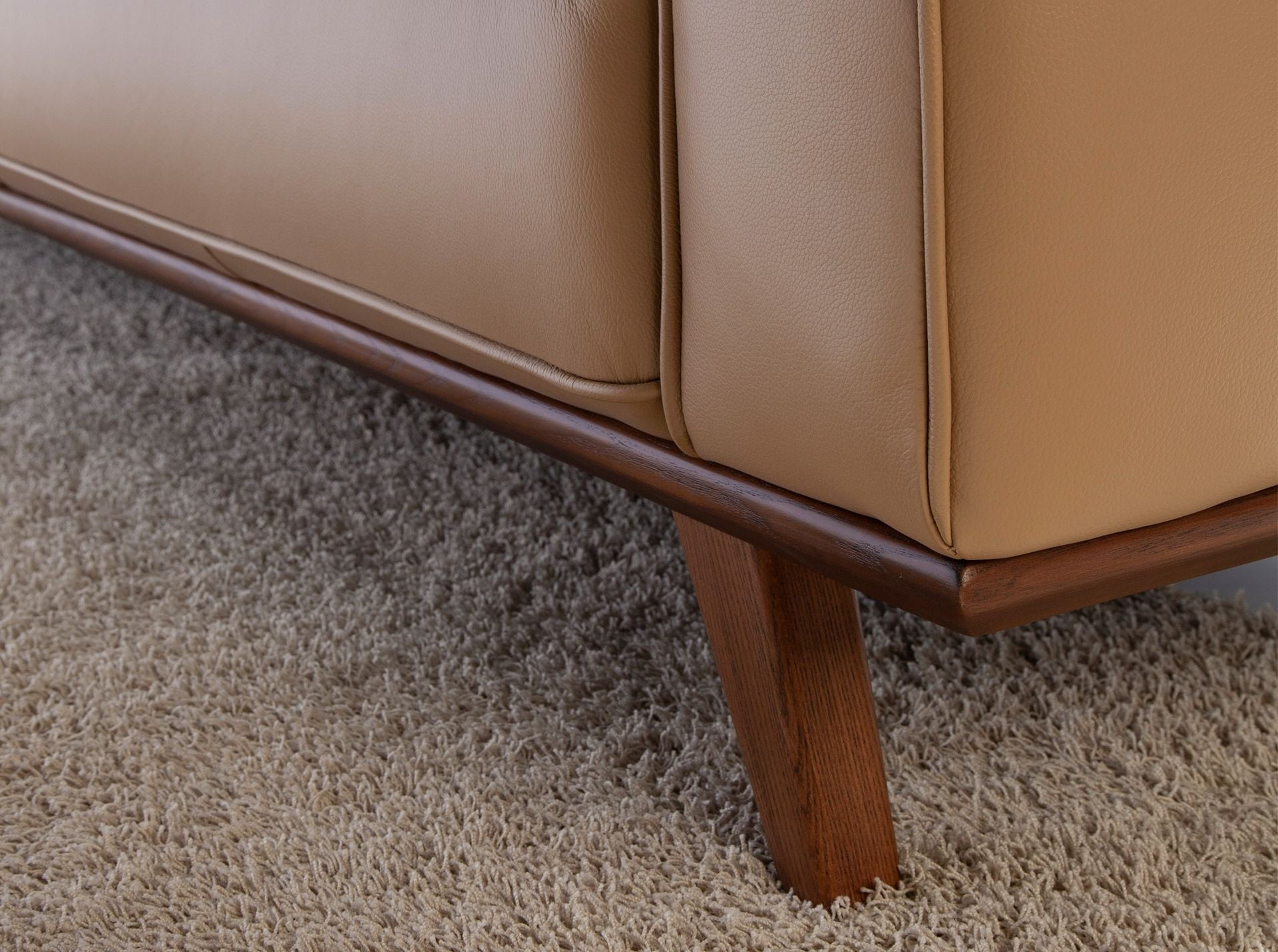 Divano Chester a 3 posti in pelle sabbia