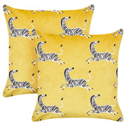 Set di 2 cuscini sparsi in tessuto poliestere velluto giallo con motivi animali 45 x 45 cm per la cameretta dei bambini