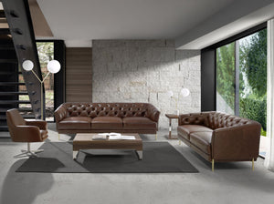 Divano Chester a 2 posti in pelle marrone cognac