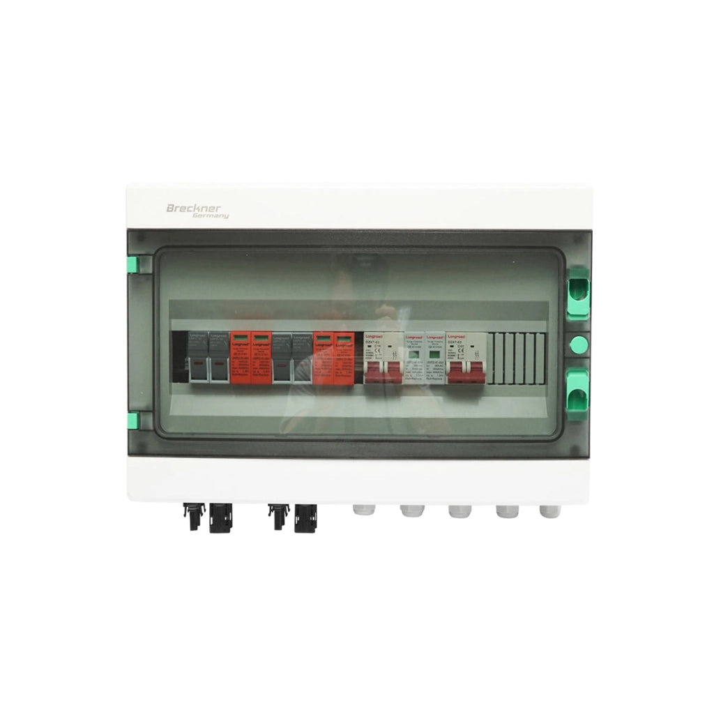 Quadro di protezione DC/AC equipaggiato per sistemi fotovoltaici da 3–6 kW con inverter ON/OFF Grid per prosumer.