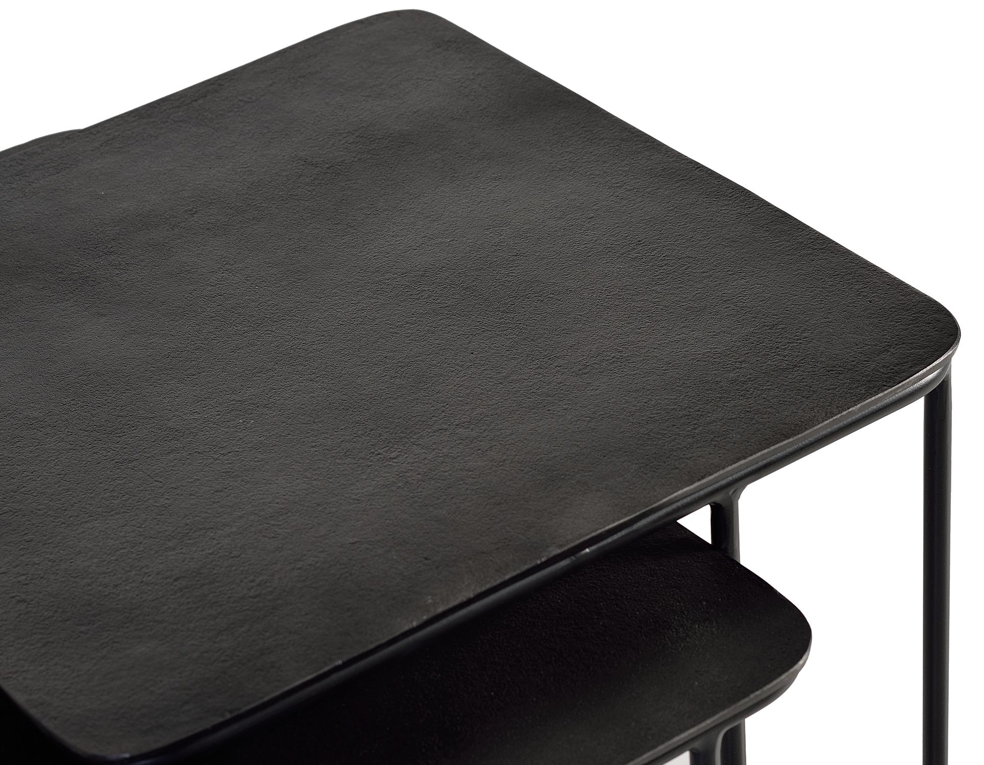 Set di 2 tavolini incastrabili in metallo