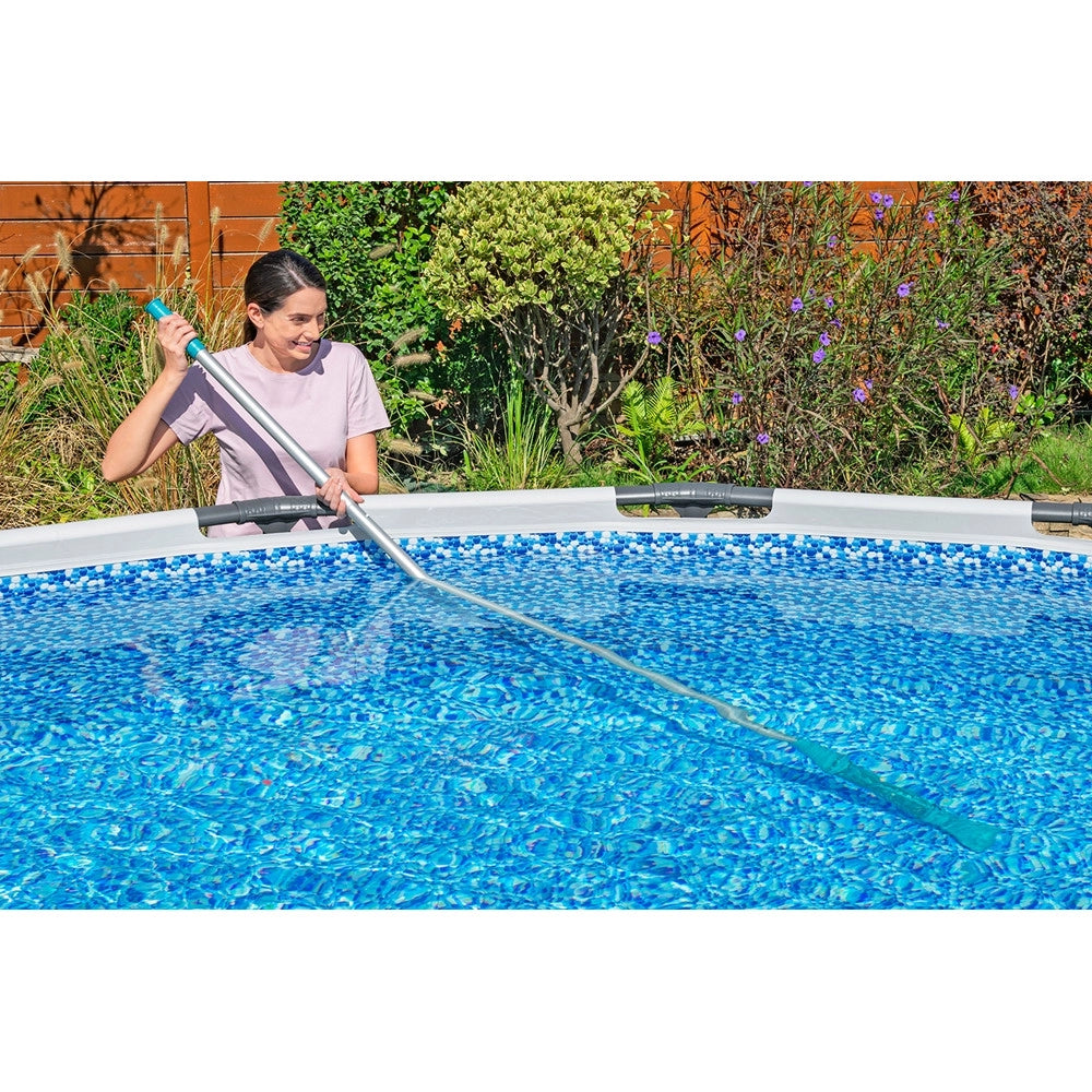 Trade Shop - Kit Cura Piscina Fino A 610cm Con Aspiratore A Batteria Retino Per Skimmer Spazzola 58831 -