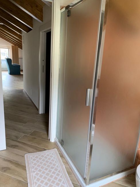 Box doccia Cristallo 6 mm 2 lati - Fisso piu' porta semi battente Opaco - Misura: 65 x 90 x H190 cm 