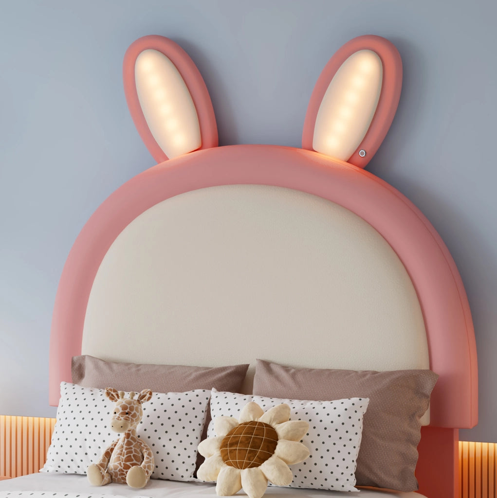 Letto imbottito per bambini con testiera a forma di coniglio e LED