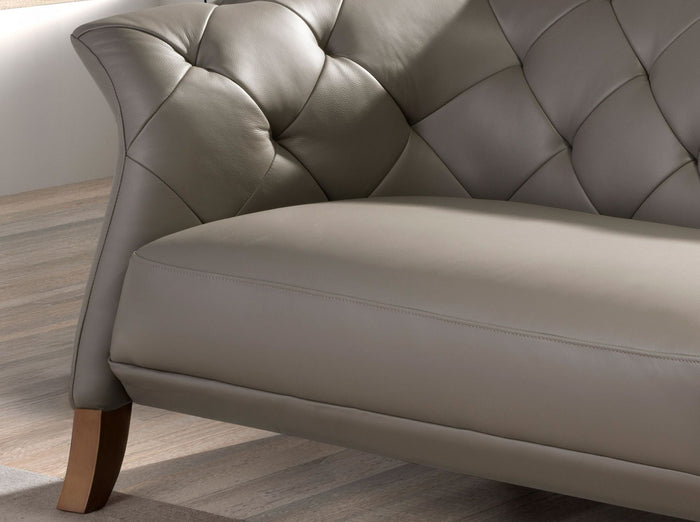 Divano Chester 2 posti in pelle grigia