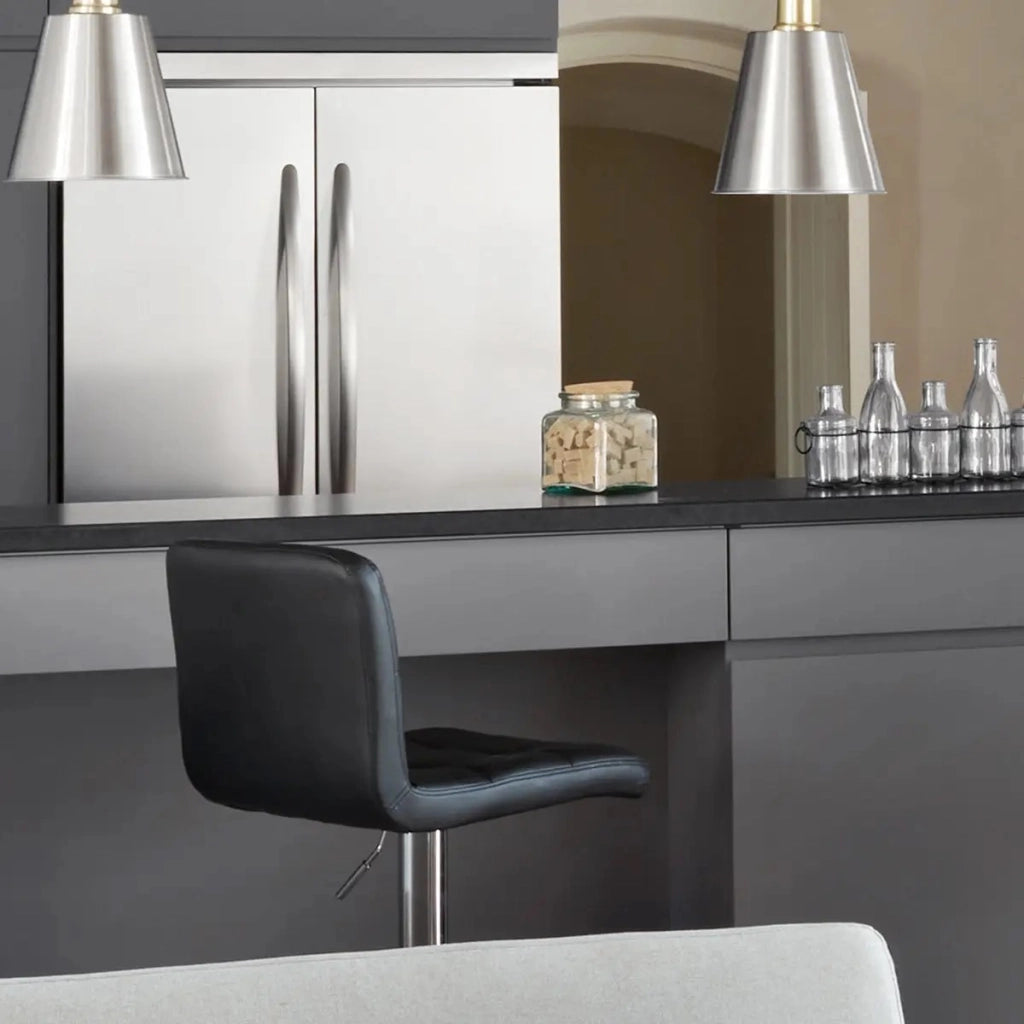 SGABELLO DELEK H93CM IN ECOPELLE NERA