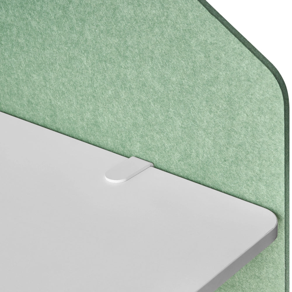 Parete divisoria angolare per scrivania Pannello in PET verde chiaro Morsetti di fissaggio in acciaio 120 x 60 x 50 cm Parete divisoria acustica Modulare Home Office