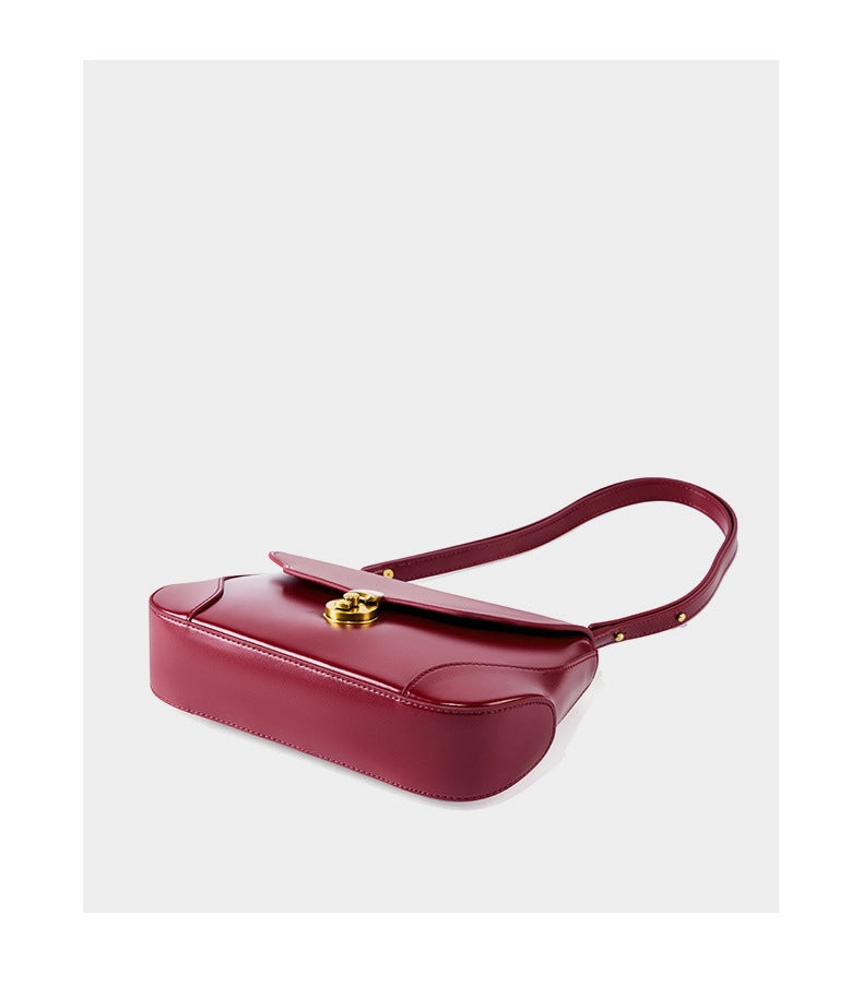 Borsa a tracolla da donna in vera pelle, colore rosso.
