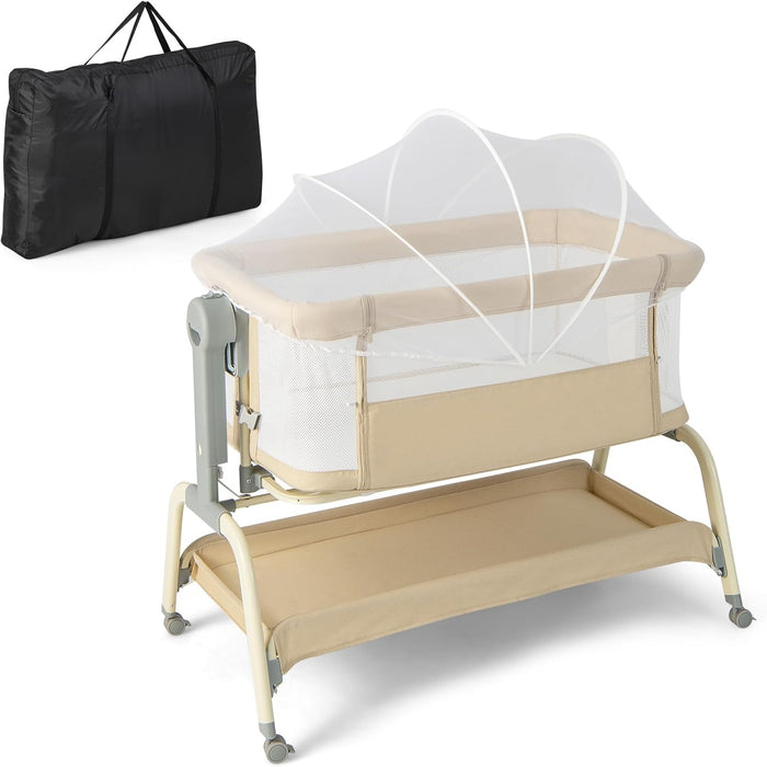 Culla Neonato Fianco 4 in 1, Culla Co-sleeping con Spondina Aperto, Altezza Regolabile, Inclinabile, Materasso Ruote Borsa da Viaggio Zanzariera Inclusi, 0-6 Mesi Fino a 9 kg (Beige)