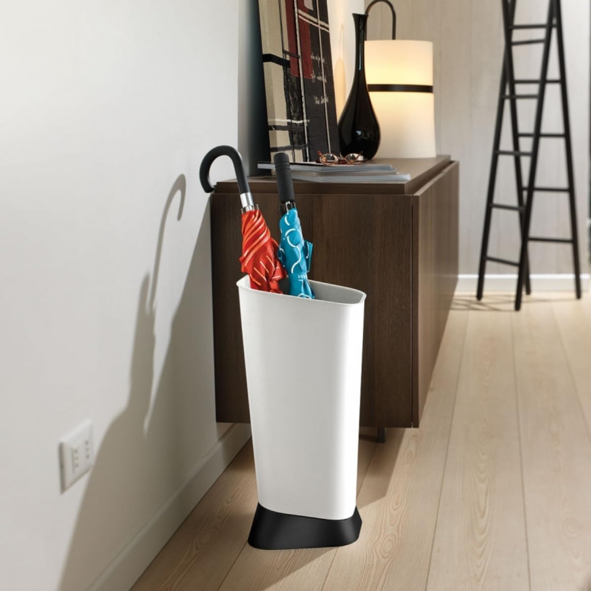 Porta Ombrelli Pluvio in Plastica per Interno ed Esterno Salvaspazio Tortora