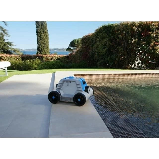 piscina robos Thetys