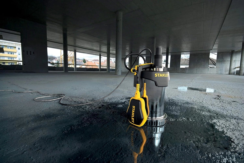 Pompa Immersione SXUP750XCE per Acque Chiare (750 W, Portata max. 11.000 l/h, Prevalenza max. 8,5 m)