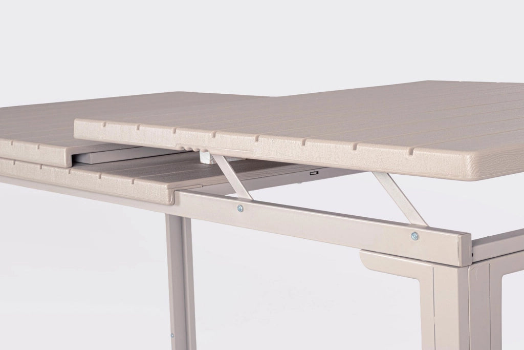 Tavolo Allungabile da Esterno 180-240x90 cm in Acciaio e HDPE Sarita Tortora