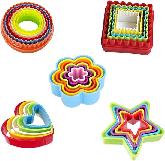 Set di taglierini per biscotti in plastica da 27 pezzi, insieme di taglierini per biscotti in plastica, taglierini per fondant, set di taglierini per biscotti in plastica.
