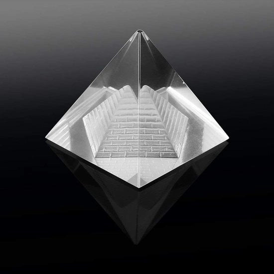 Decorazione per ufficio a casa con carvatura di pietra quartz e figurine di cristallo trasparente in forma di piramide