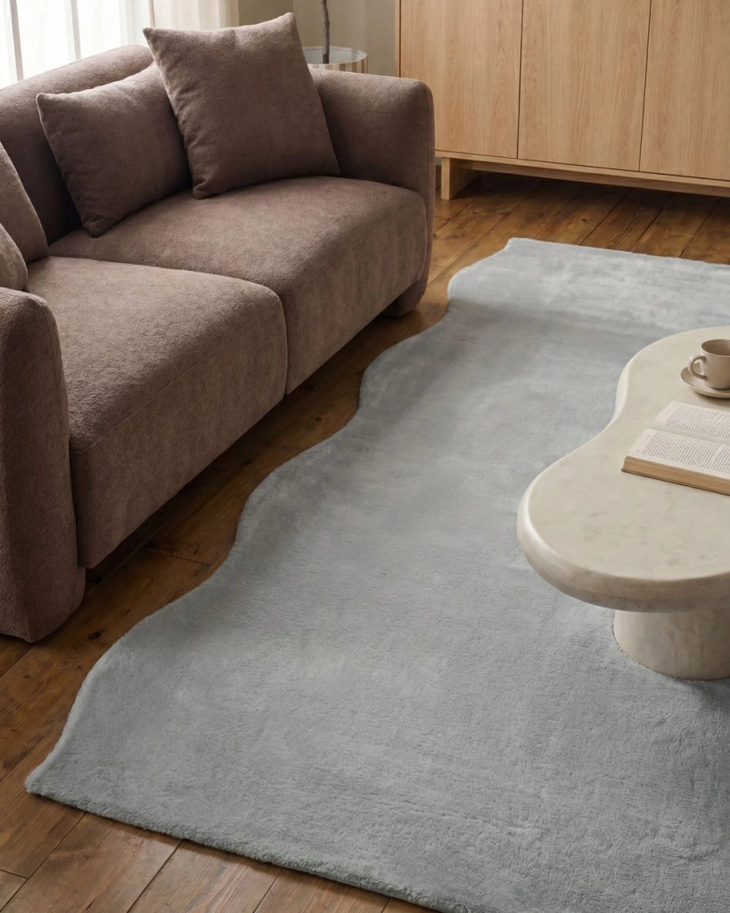 Tappeto Moderno Grigio Chiaro in Ecopelliccia a Pelo Lungo 160x230 cm per Soggiorno e Ingresso