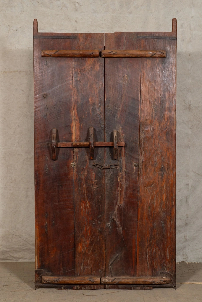 Biscottini Porta portone in legno massello e ferro da interno o da esterno vecchia e antica medievale scorrevole