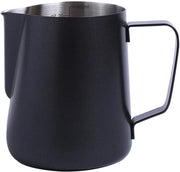 Caffè e latte art accessori, barista, 600ml, acciaio inossidabile, nero, portatile, misuratore di latte, adatto a macchina per caffè e macchina per latte, espresso, cappuccino, latte e altri disegni di latte.