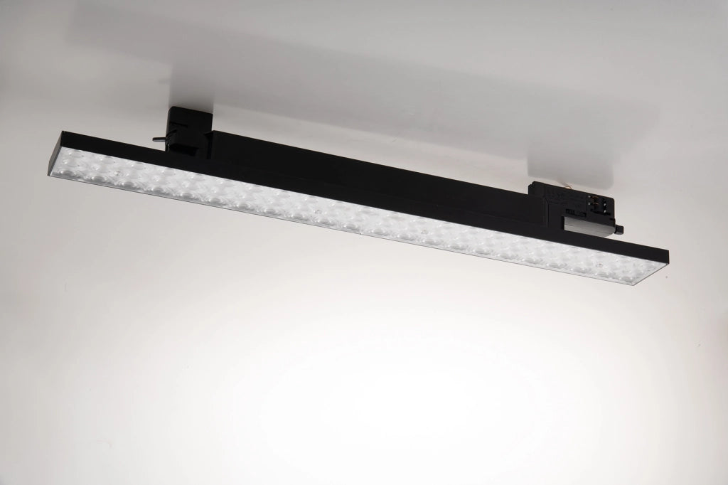 LAMPADA LED LINEARE PER BINARIO MAXWELL NERO 25W 3300LM 3000K 57,7X6,47X7,29CM