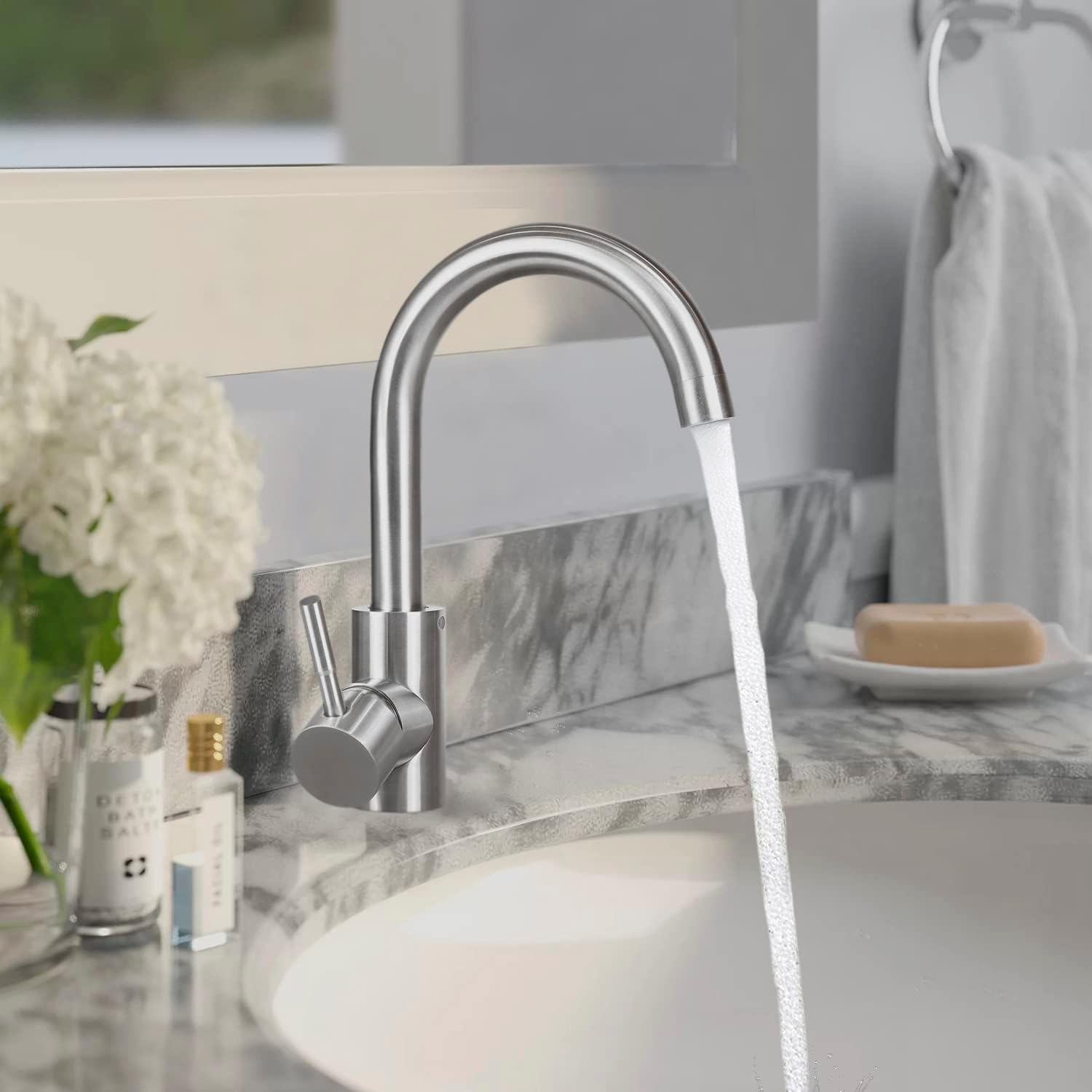 ZMH Miscelatore per lavabo  Lavabo Leva girevole ad alta pressione in acciaio inox