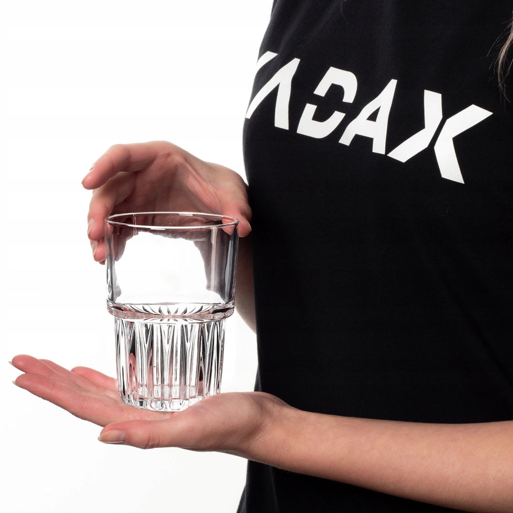 Set di 6 bicchieri KADAX per bevande fredde da 320 ml con superficie a coste.