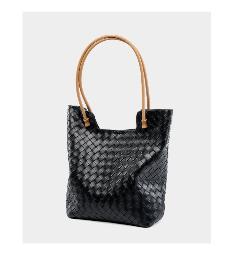 Borsa da donna intrecciata, grande capacit¨¤, in pelle di vacchetta, nera