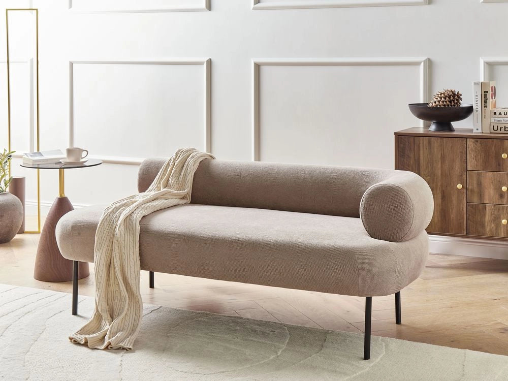 Chaise Lounge Tortora Destra in tessuto poliestere con cuscini decorativi Gambe in metallo Soggiorno di design moderno