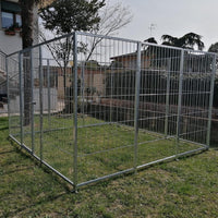 Box per cani da esterno con zincatura a caldo da 300x300x altezza 180 cm