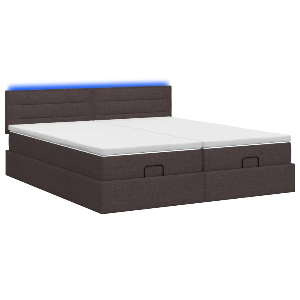 Letto Ottomano con Materasso e LED Marrone Scuro 200 x 200 cm 3457262