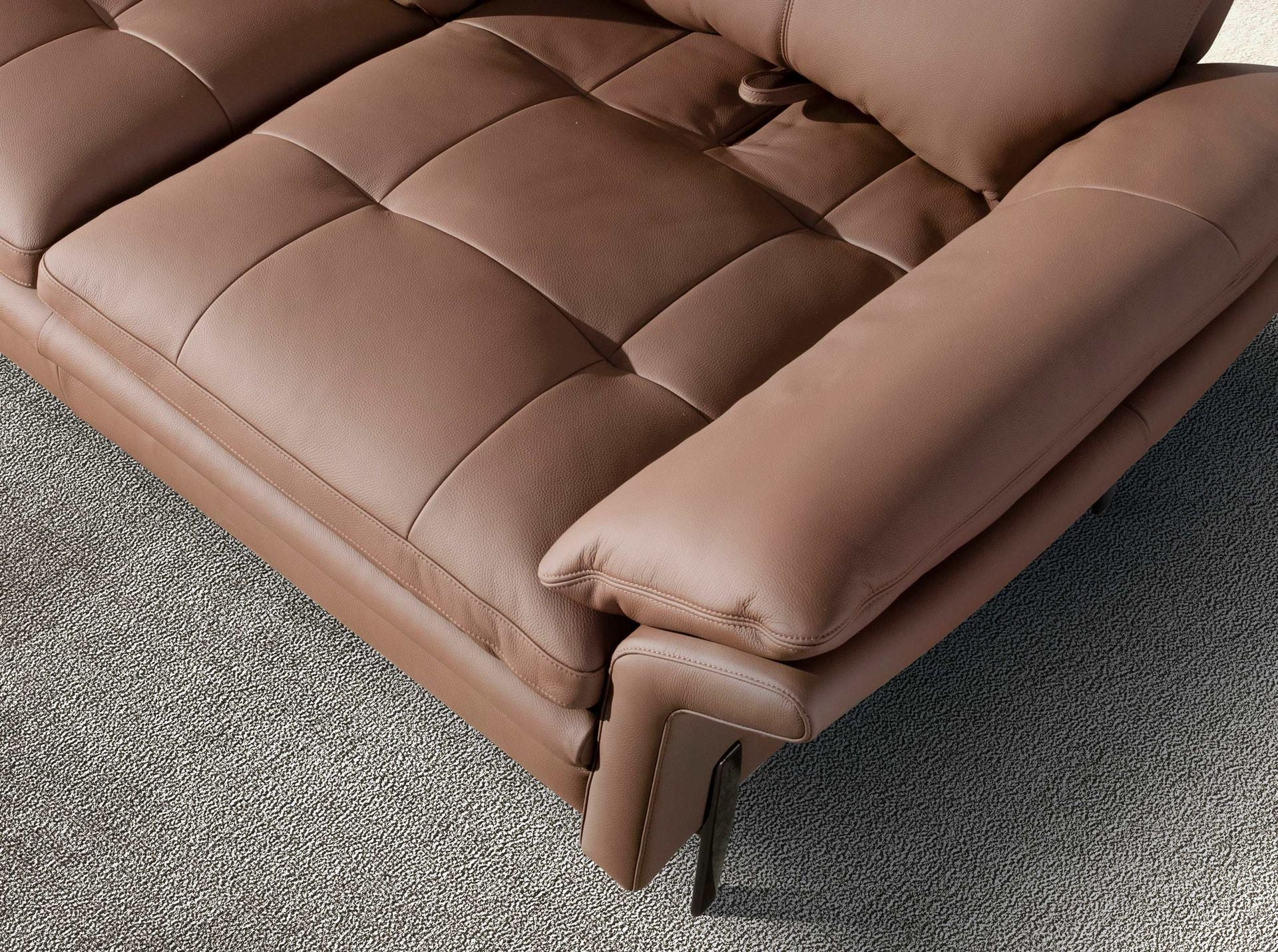 Divano a 3 posti in pelle marrone