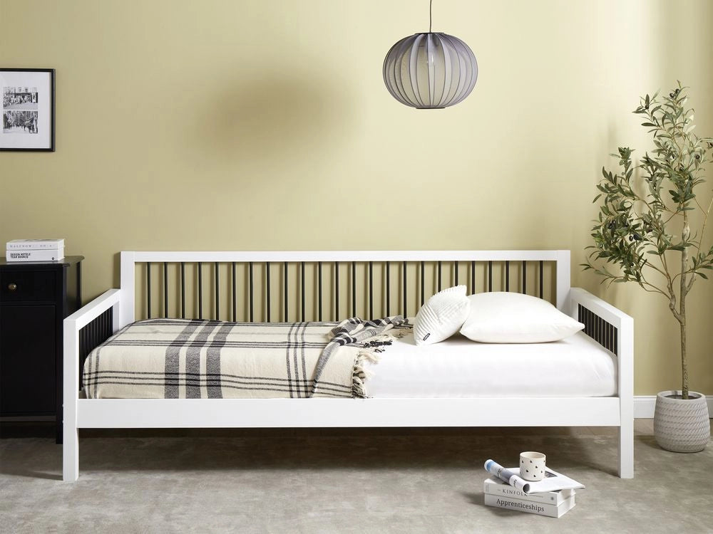 Divano letto 90 x 200 cm con struttura a doghe legno bianco e metallo elegante giardino