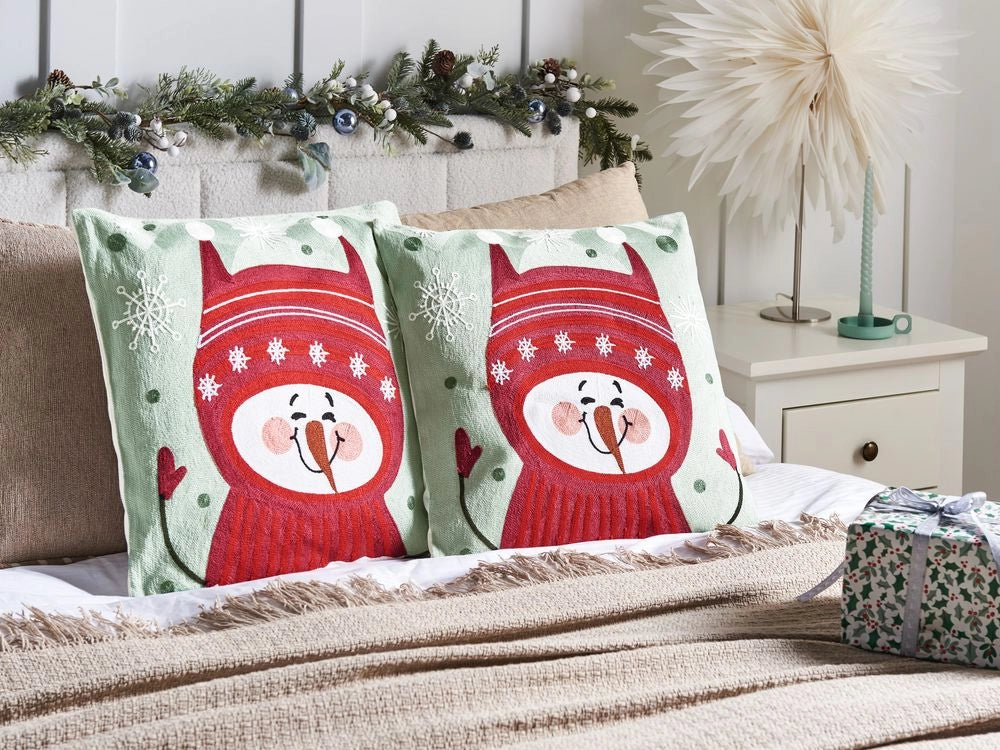 Set di 2 cuscini sparsi in tessuto di cotone rosso e verde con motivo natalizio 45 x 45 cm Accessori per la decorazione