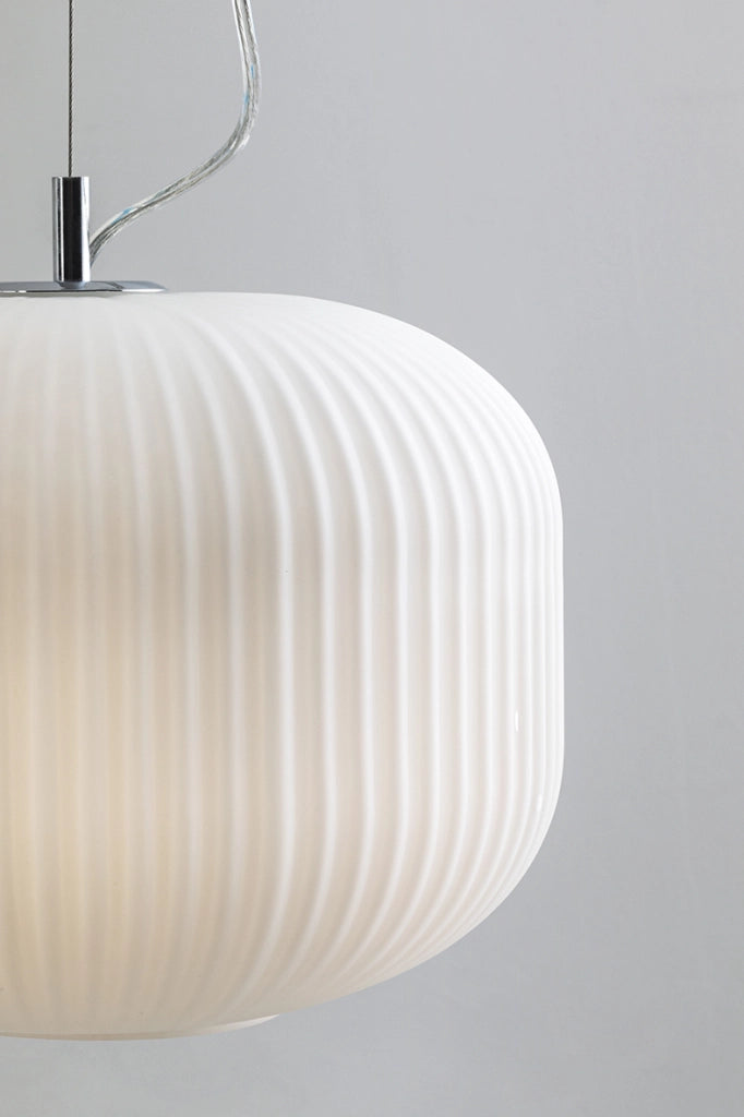 Lampada a Sospensione Rigadin in Cromo e Vetro Bianco Satinato 30cm, E27 IP20, Stile Geometrico Moderno - Rossini Group