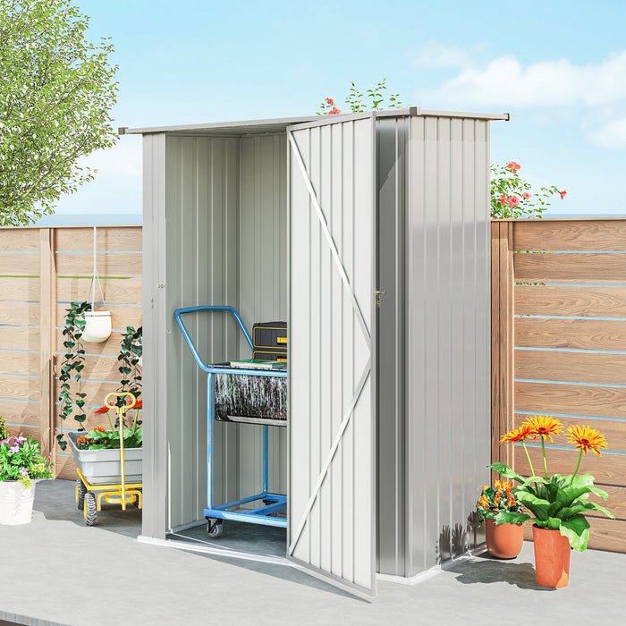 Capanno Porta Attrezzi 142x86x189 cm con Tetto Inclinato e Porta Bloccabile in Metallo Argento