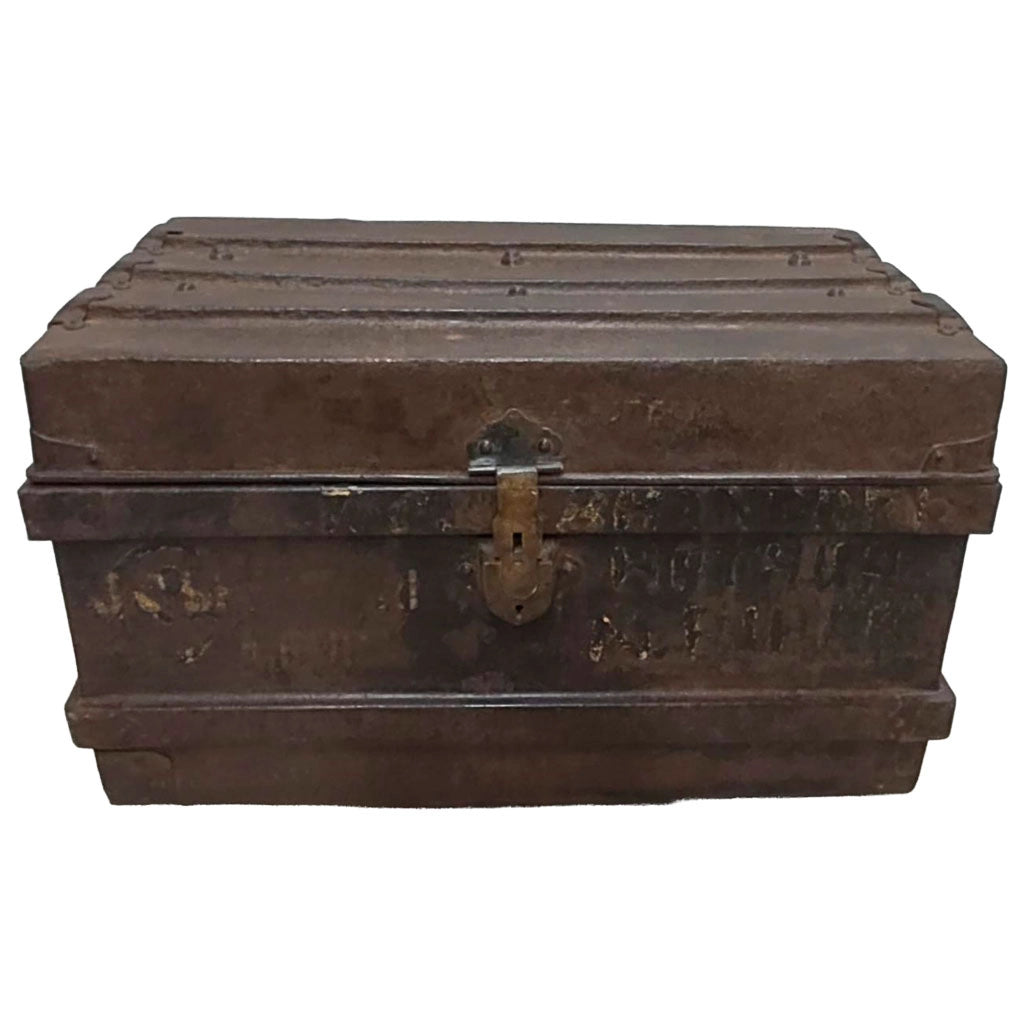 Valigia artigianale in metallo, 67x37x25h cm