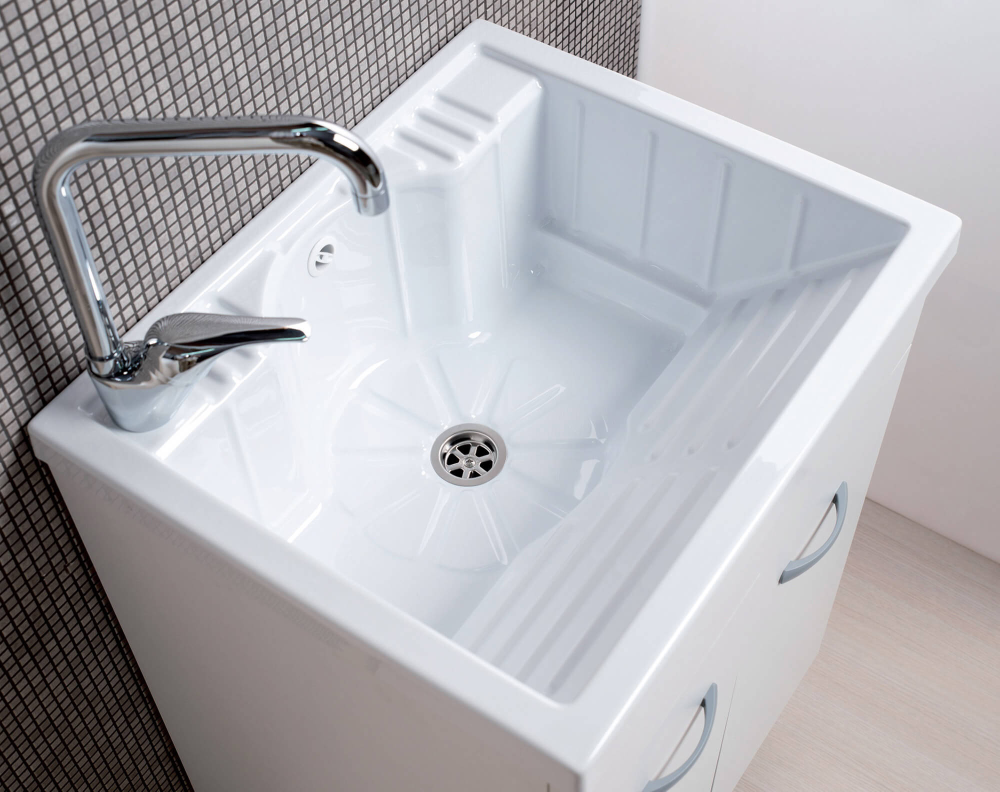 Mobile Lavatoio in ABS 60x60x89 cm 2 Ante Ambrosini Ariel Marrone