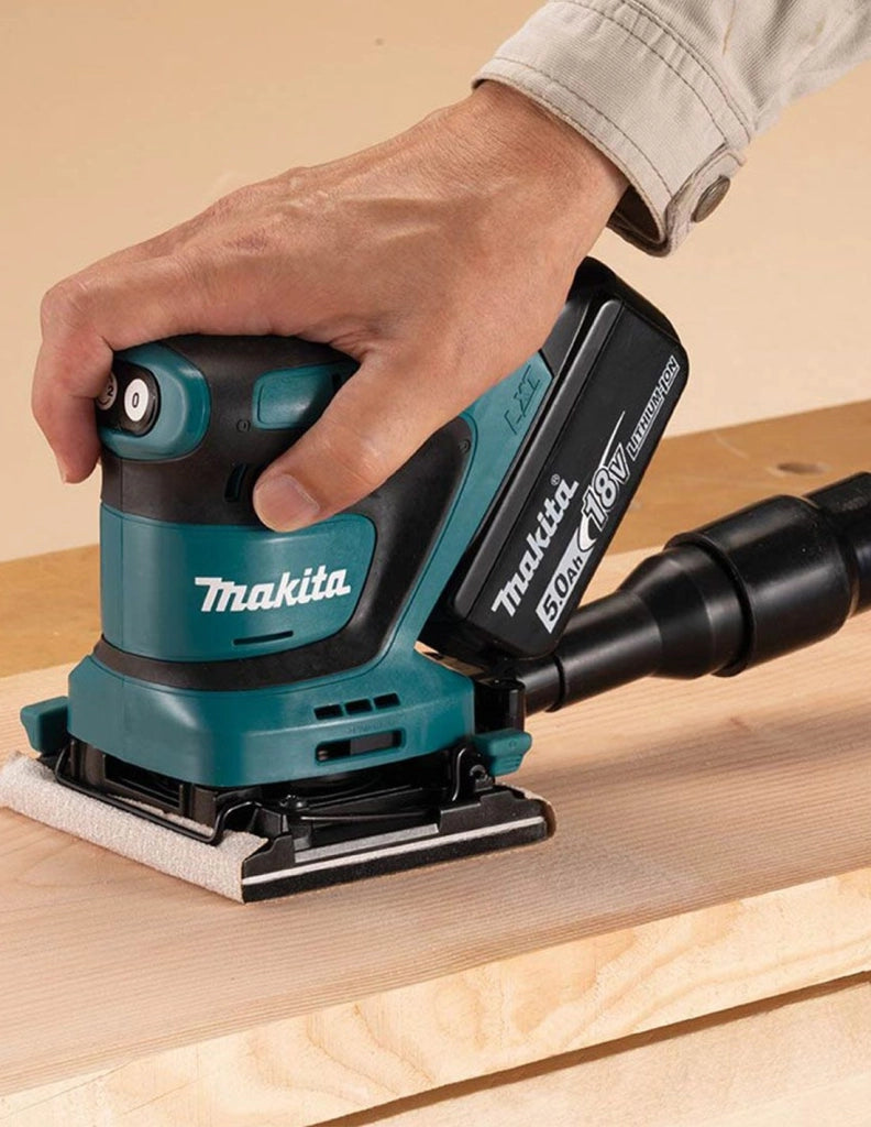 Levigatrice Orbitale MAKITA DBO481Z (Solo corpo)